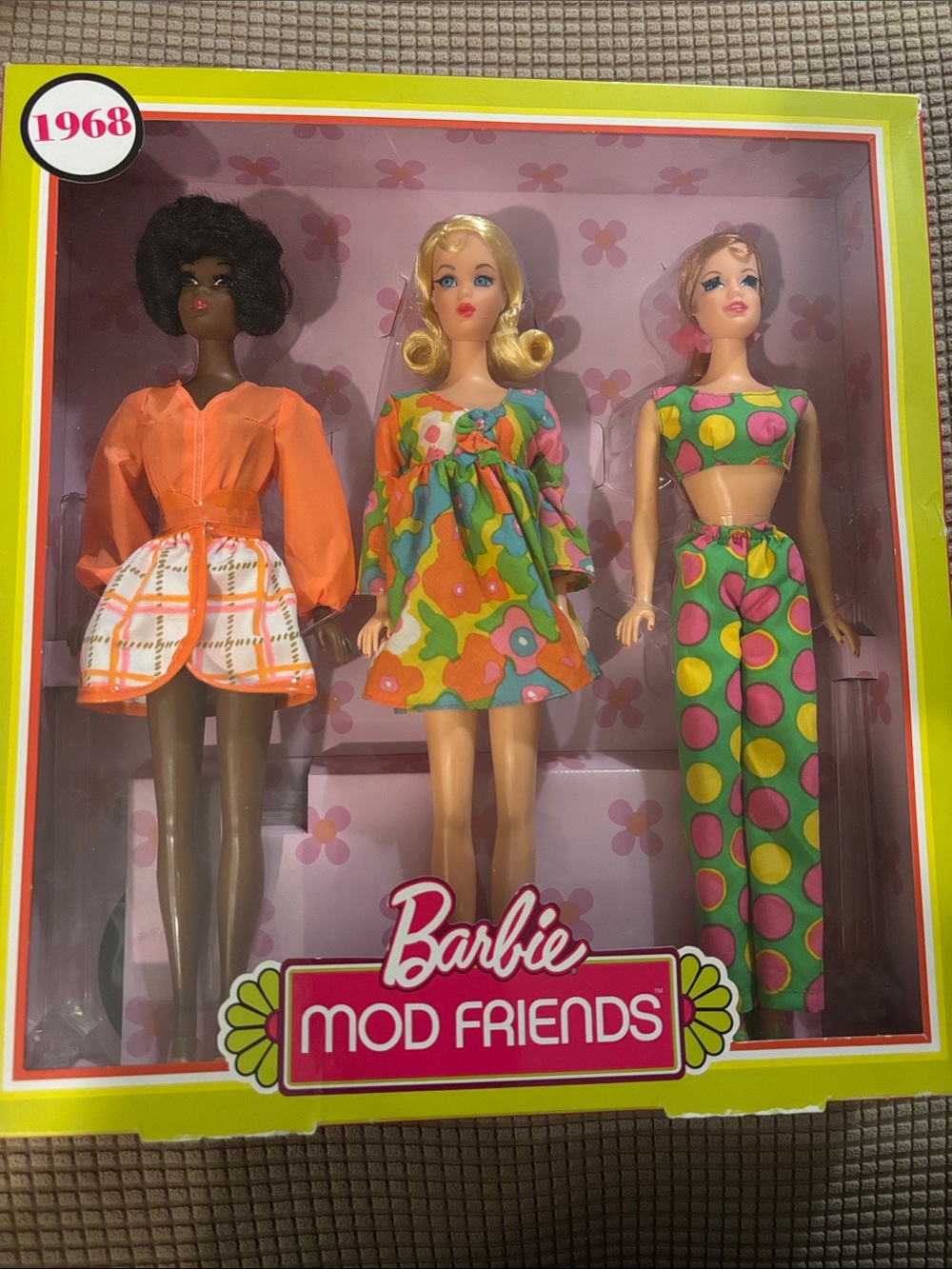 Barbie 1968 Limited Edition - Mod Friends